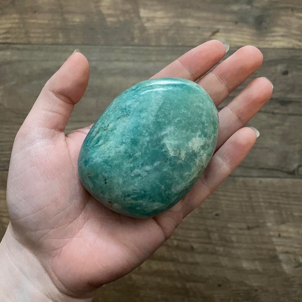 Amazonite Palmstone - Picture 3 of 5
